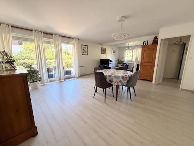 Vente Appartement 4 pièces 84.88 m2 Le Rheu