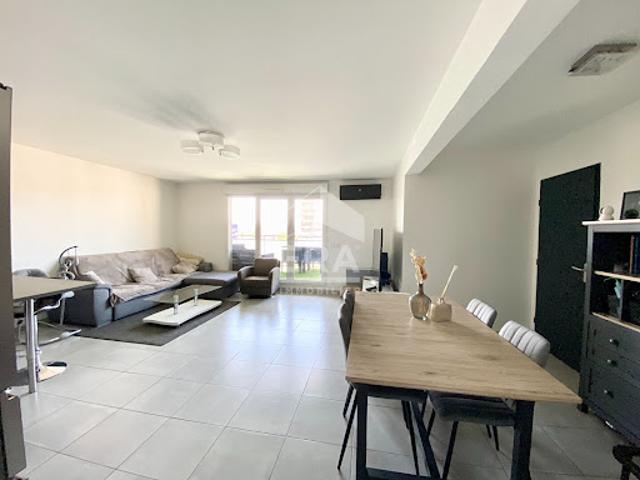 Vente Appartement 4 pièces 84.88 m2 Marseille 4ème