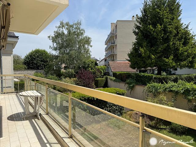 Vente Appartement 4 pièces 84.8 m2 Saint Germain en Laye