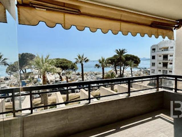 Vente Appartement 4 pièces 84.3 m2 Antibes