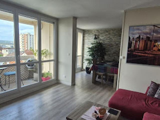 Vente Appartement 4 pièces 84 m2 Tinqueux