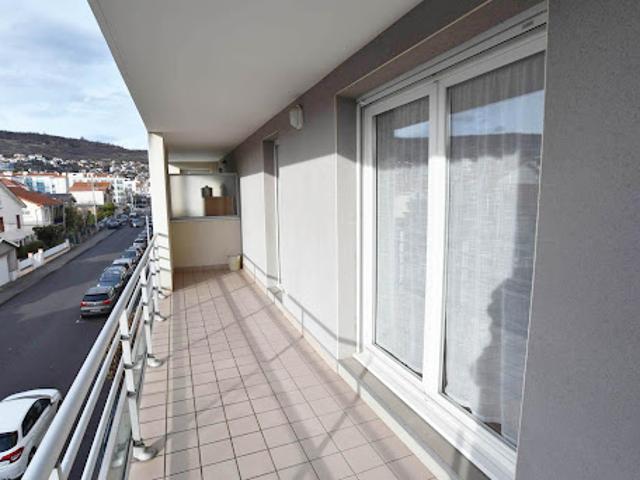 Vente Appartement 4 pièces 84 m2 Clermont Ferrand