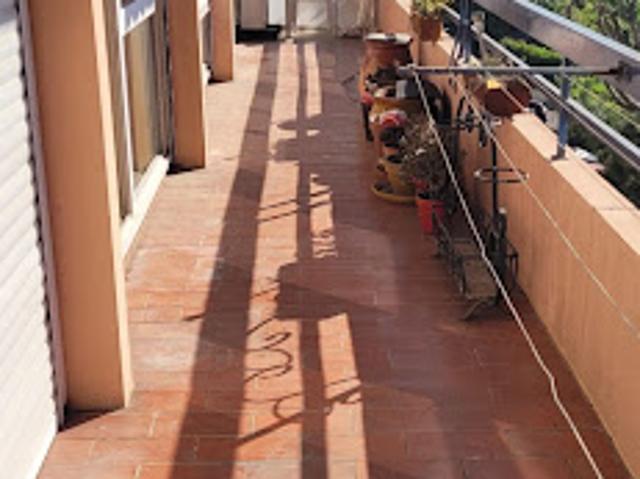 Vente Appartement 4 pièces 84 m2 Nimes