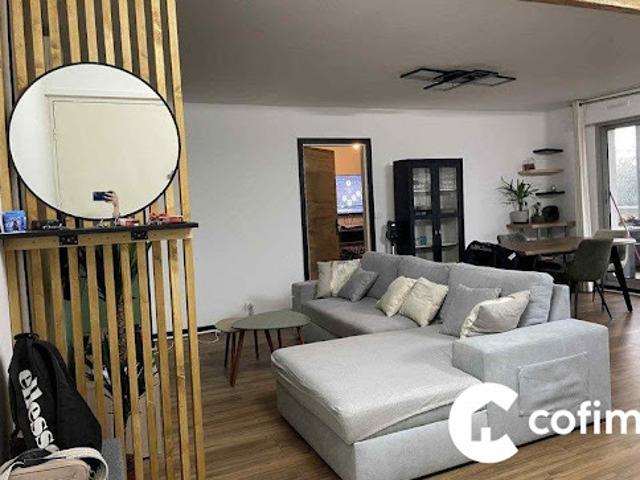 Vente Appartement 4 pièces 84 m2 Pau