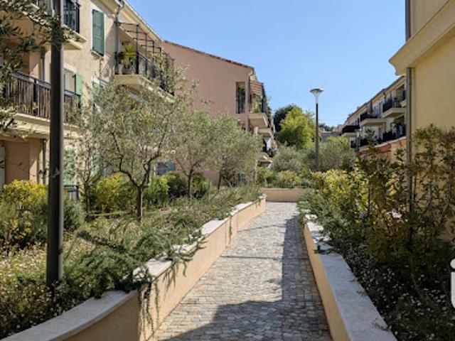 Vente Appartement 4 pièces 85 m2 Roquefort les Pins