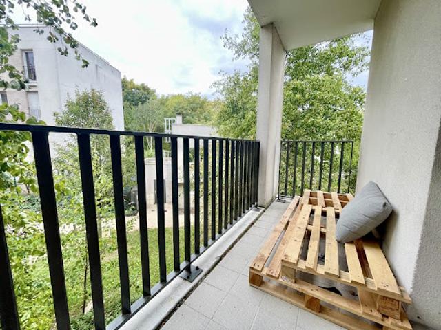 Vente Appartement 4 pièces 84 m2 Saint Denis