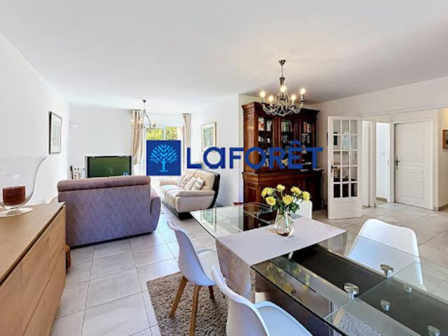 Vente Appartement 4 pièces 85.63 m2 Le Pradet