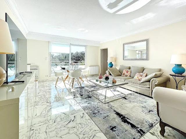 Vente Appartement 4 pièces 85.61 m2 Le Cannet