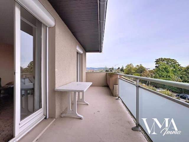 Vente Appartement 4 pièces 85.7 m2 La Tour de Salvagny