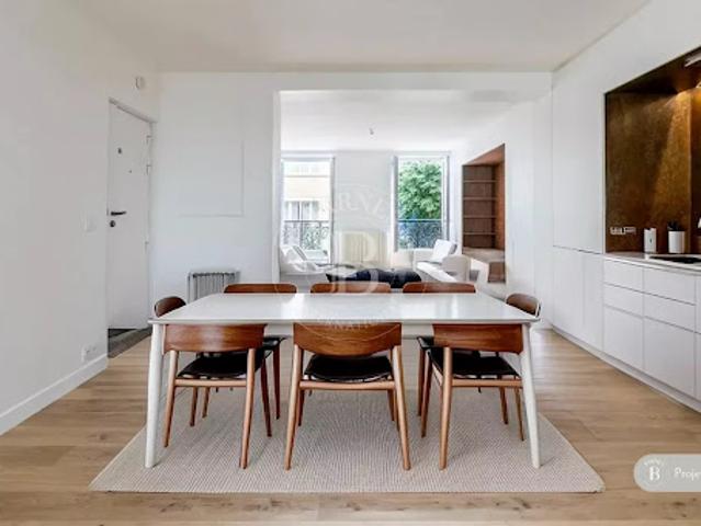Vente Appartement 4 pièces 85.21 m2 Paris 15ème