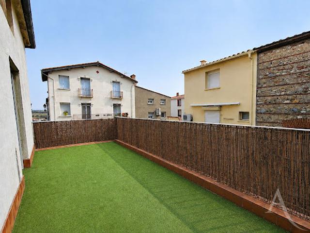 Vente Appartement 4 pièces 85 m2 Villeneuve de la Raho