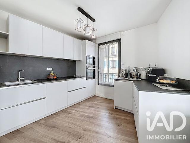 Vente Appartement 4 pièces 85 m2 Clamart