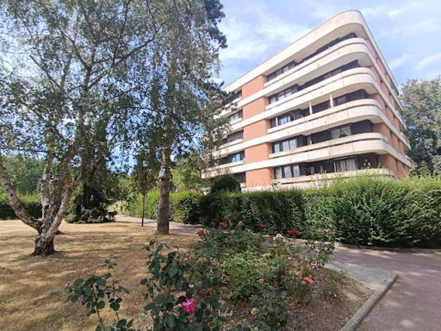 Vente Appartement 4 pièces 85 m2 Elancourt