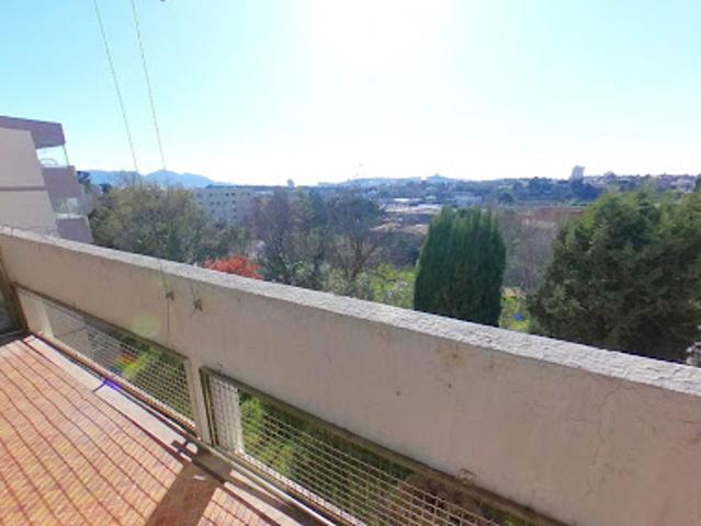 Vente Appartement 4 pièces 91.56 m2 Marseille 12ème