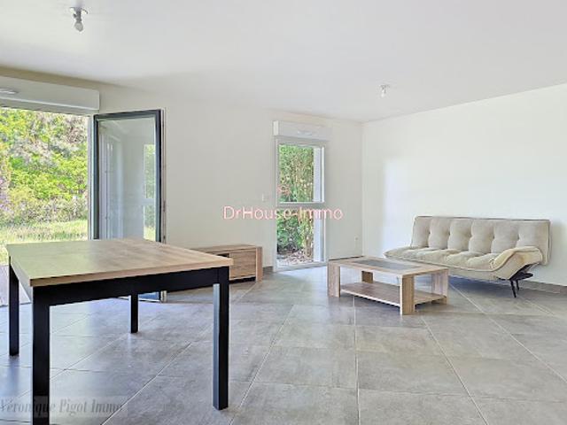 Vente Appartement 4 pièces 85 m2 Saint Rémy l'Honoré