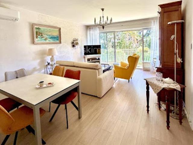 Vente Appartement 4 pièces 85 m2 Six Fours les Plages