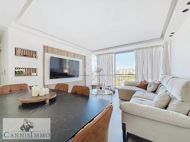Vente Appartement 4 pièces 86.58 m2 Le Cannet