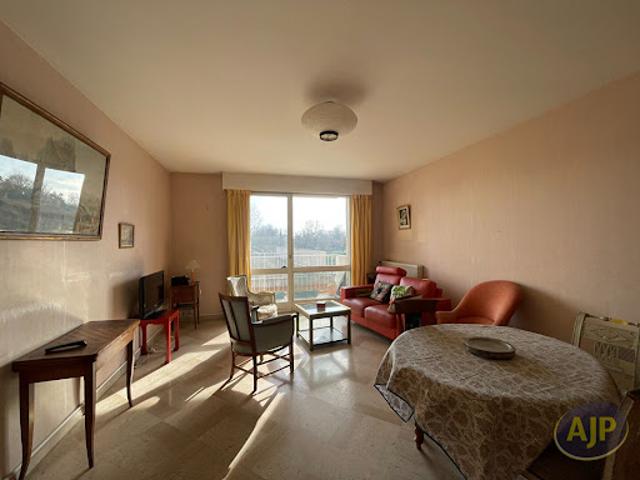 Vente Appartement 4 pièces 86.75 m2 Saintes