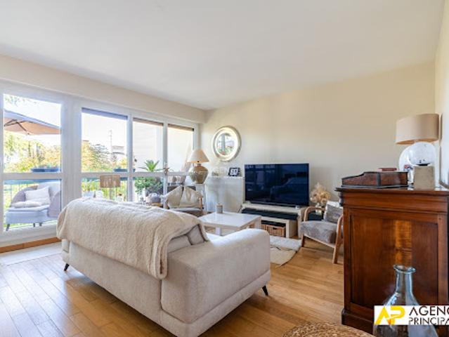 Vente Appartement 4 pièces 86.85 m2 Le Mesnil le Roi