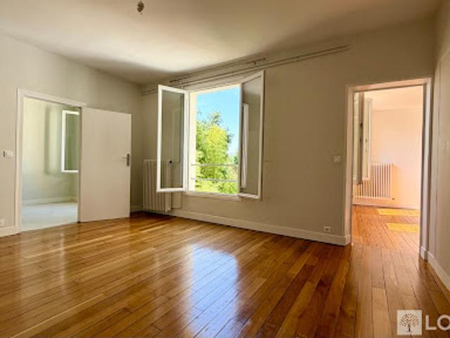 Vente Appartement 4 pièces 86.91 m2 Fontainebleau