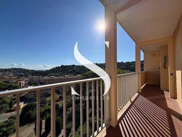 Vente Appartement 4 pièces 86.92 m2 Vallauris