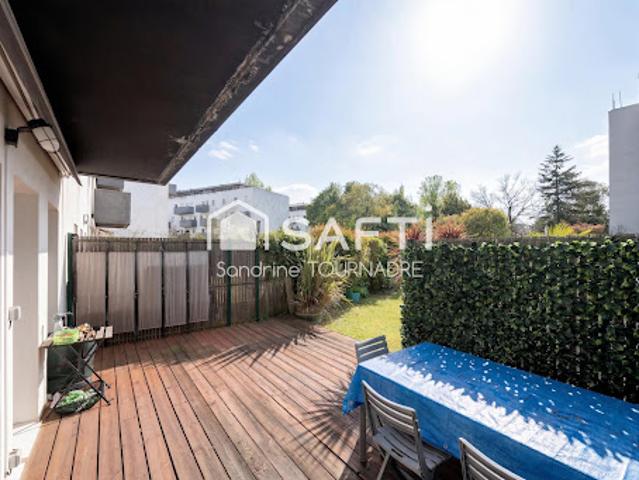 Vente Appartement 4 pièces 86 m2 Merignac