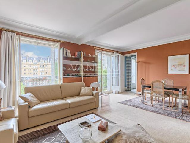 Vente Appartement 4 pièces 88.52 m2 Paris 15ème