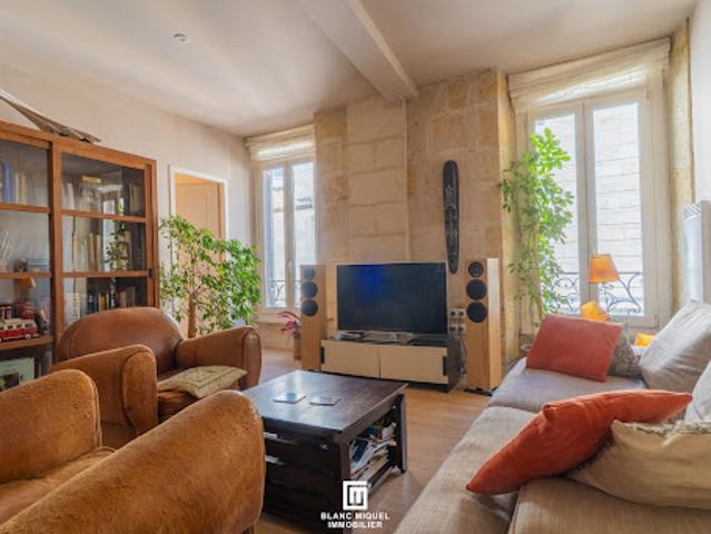 Vente Appartement 4 pièces 88.12 m2 Bordeaux