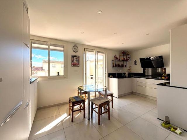 Vente Appartement 4 pièces 88 m2 Balaruc les Bains