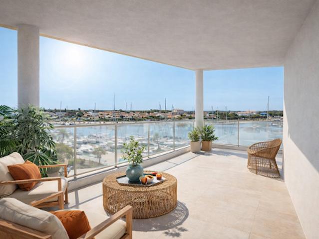 Vente Appartement 4 pièces 88 m2 Port saint louis du rhone