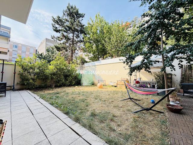 Vente Appartement 4 pièces 89.99 m2 Charenton le Pont