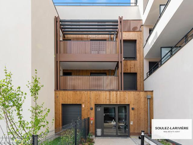 Vente Appartement 4 pièces 89.35 m2 Colombes