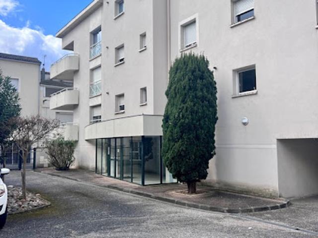 Vente Appartement 4 pièces 89 m2 Villeneuve sur Lot