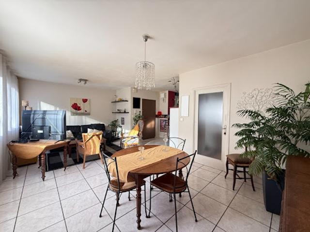 Vente Appartement 4 pièces 89 m2 Clermont Ferrand