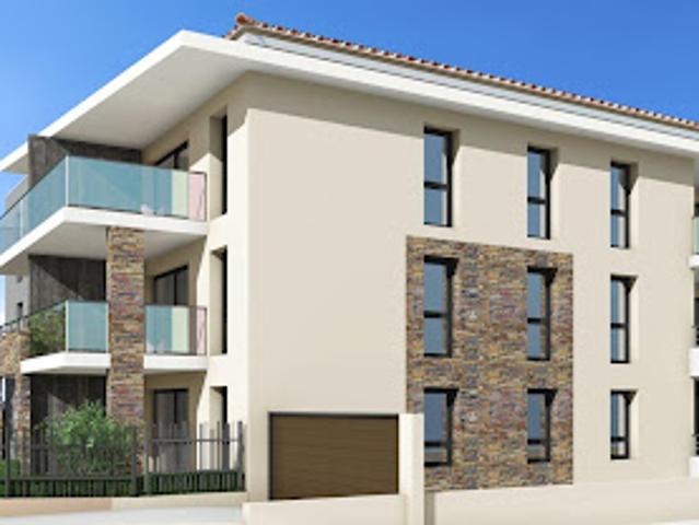 Vente Appartement 4 pièces 89 m2 Frejus