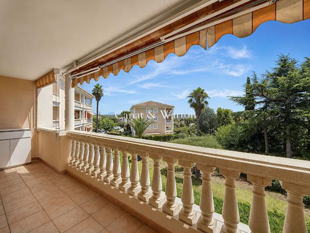Vente Appartement 4 pièces 89 m2 Frejus
