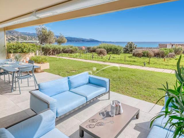 Vente Appartement 4 pièces 89 m2 Le Lavandou