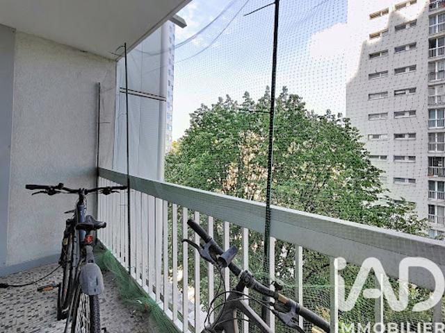 Vente Appartement 4 pièces 89 m2 Paris 19ème