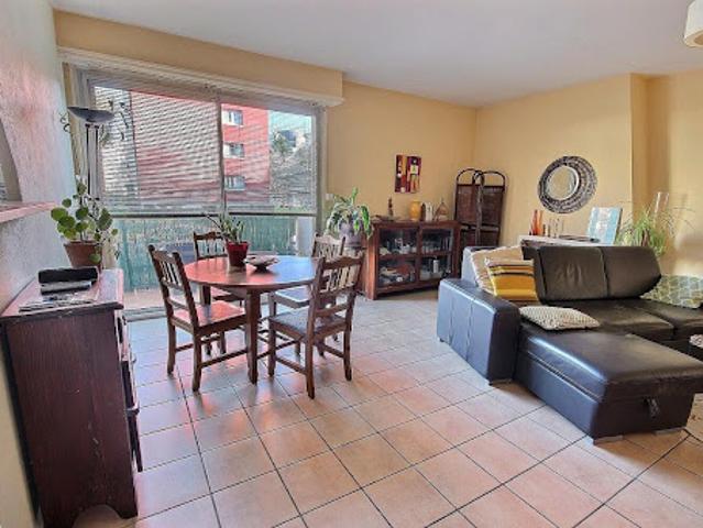 Vente Appartement 4 pièces 89 m2 Pau