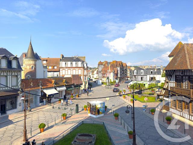 Vente Appartement 4 pièces 93.12 m2 Deauville