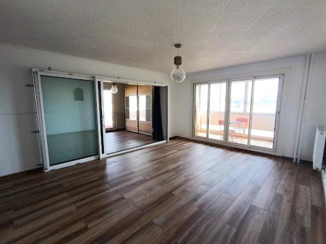 Vente Appartement 4 pièces 93 m2 Toulon