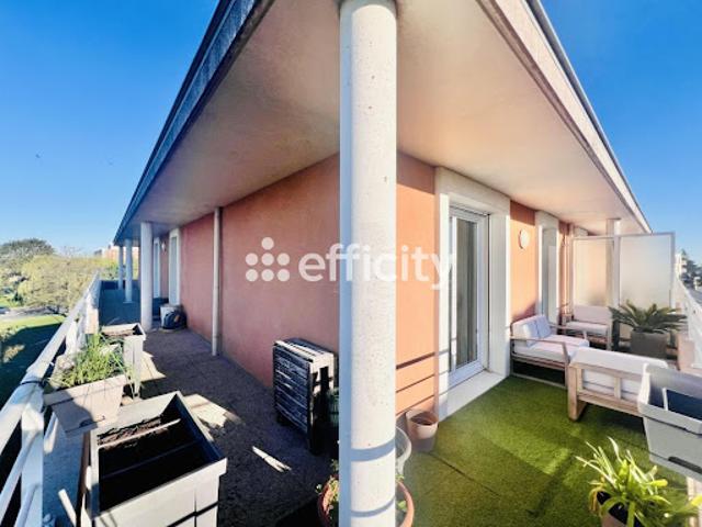 Vente Appartement 4 pièces 93 m2 Tours