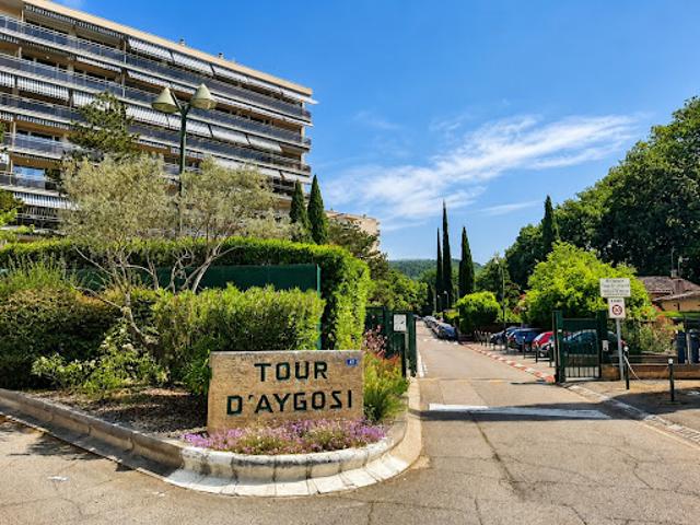Vente Appartement 4 pièces 93 m2 Aix en Provence