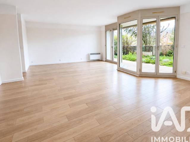 Vente Appartement 4 pièces 93 m2 Courbevoie