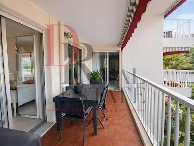 Vente Appartement 4 pièces 93 m2 Le Cannet