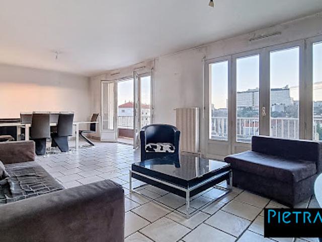 Vente Appartement 4 pièces 93 m2 Lyon 3ème