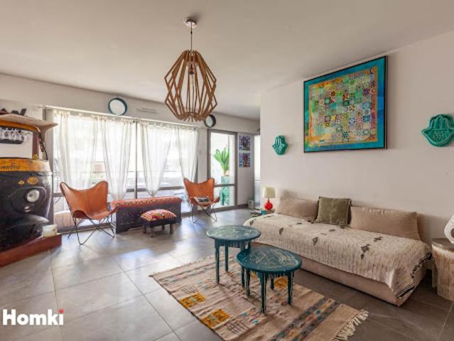 Vente Appartement 4 pièces 93 m2 Marseille 8ème