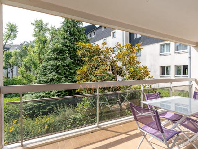 Vente Appartement 4 pièces 90.1 m2 Nogent sur Marne