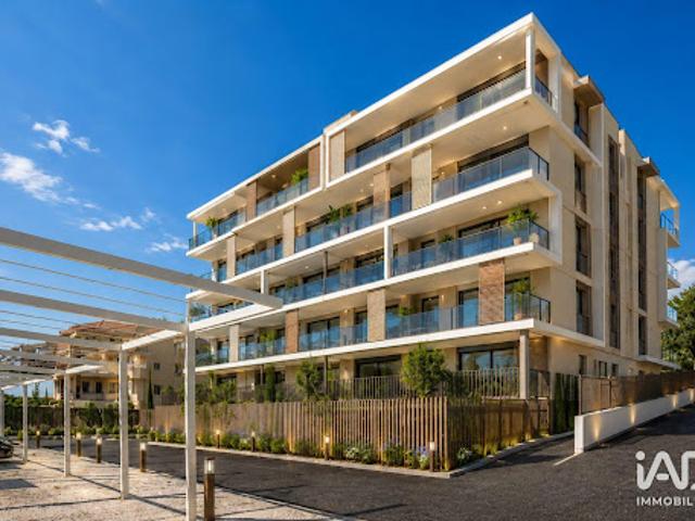Vente Appartement 4 pièces 90 m2 Antibes