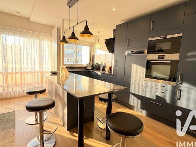 Vente Appartement 4 pièces 90 m2 Clichy